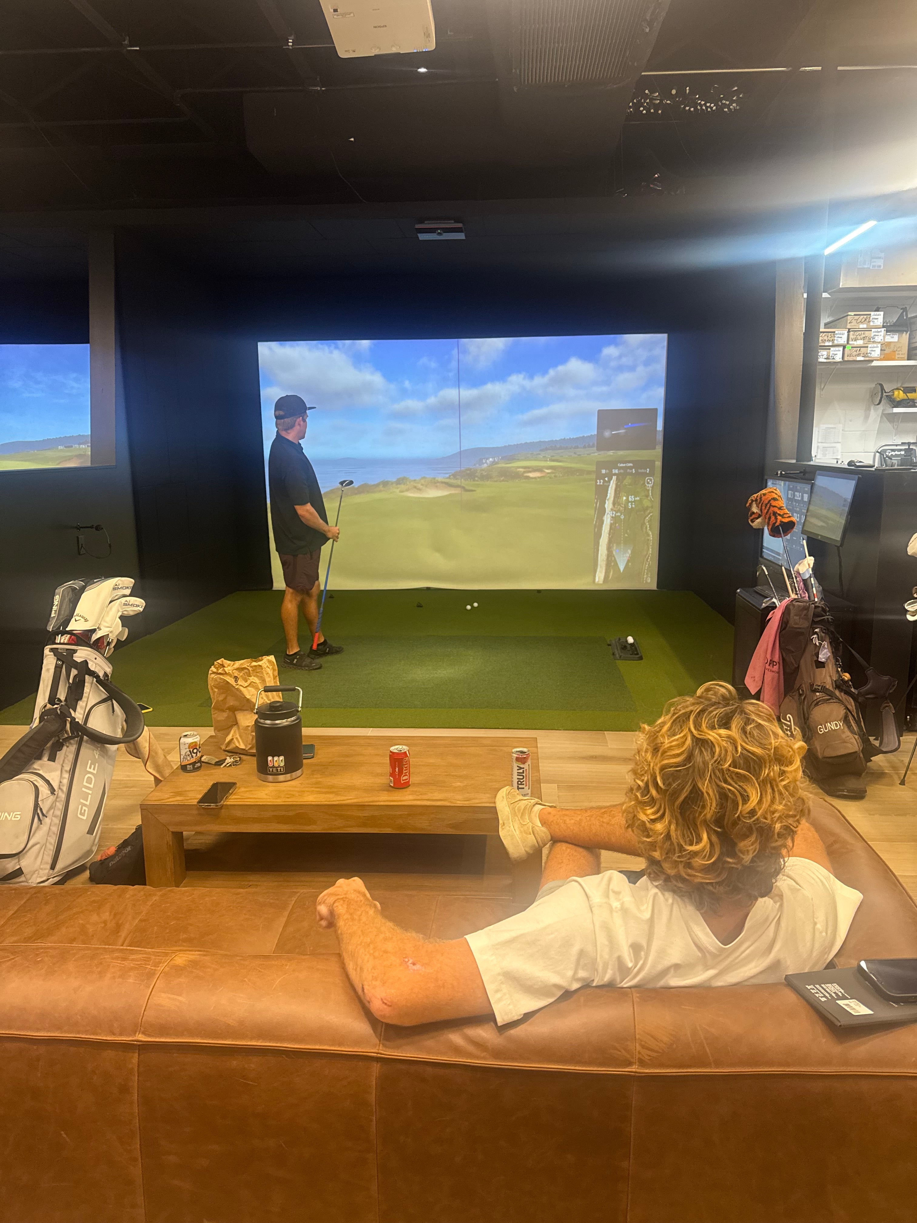 Indoor golf Hawaii
