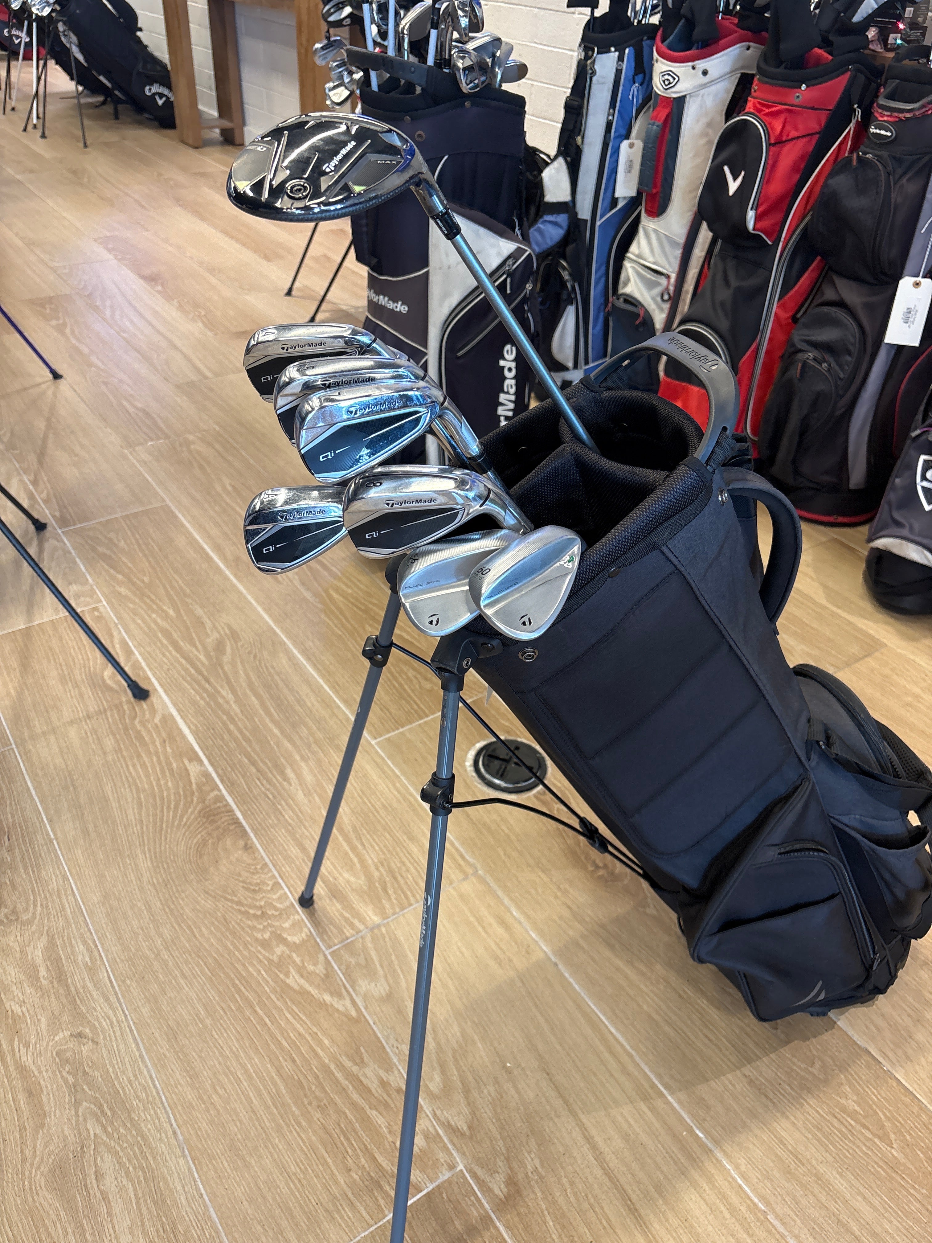 Taylormade Qi10 Iron + Wood