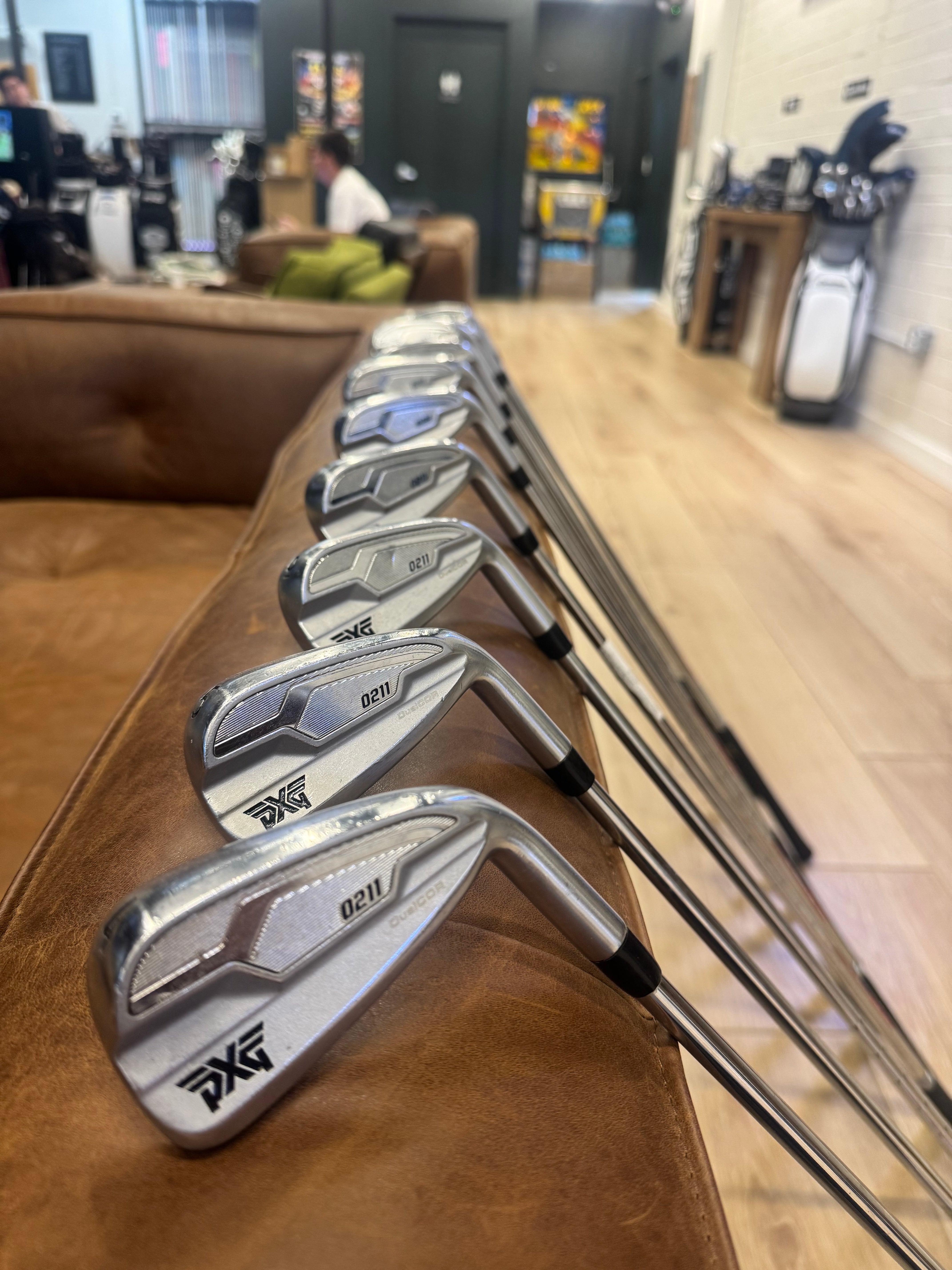 PGX 0211 Reg Flex Used Clubs MM