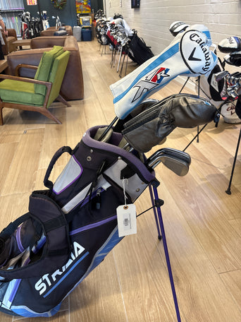Callaway Steelhead XR women's golf club set in a stand bag