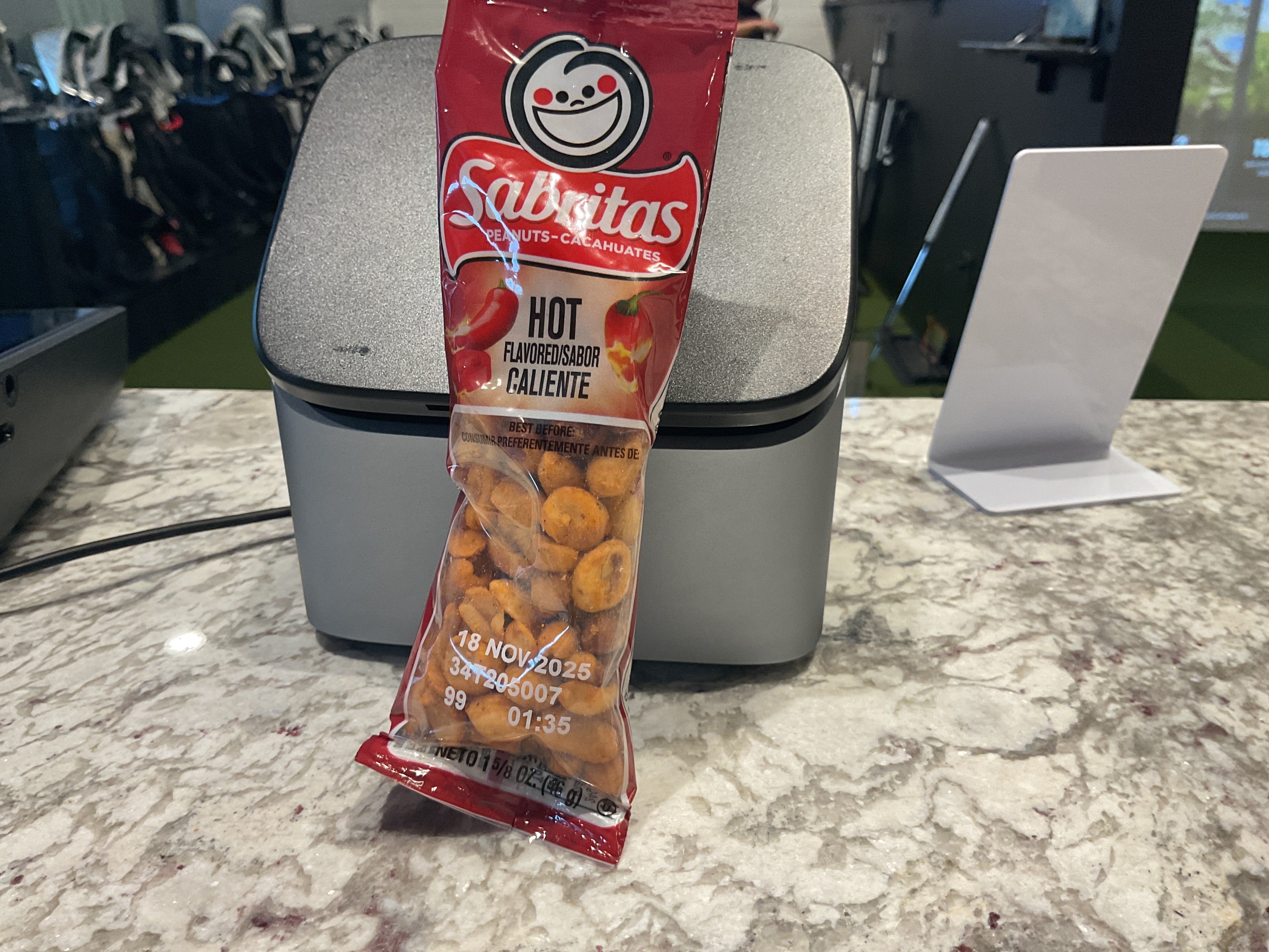 Sabritas Hot Peanuts