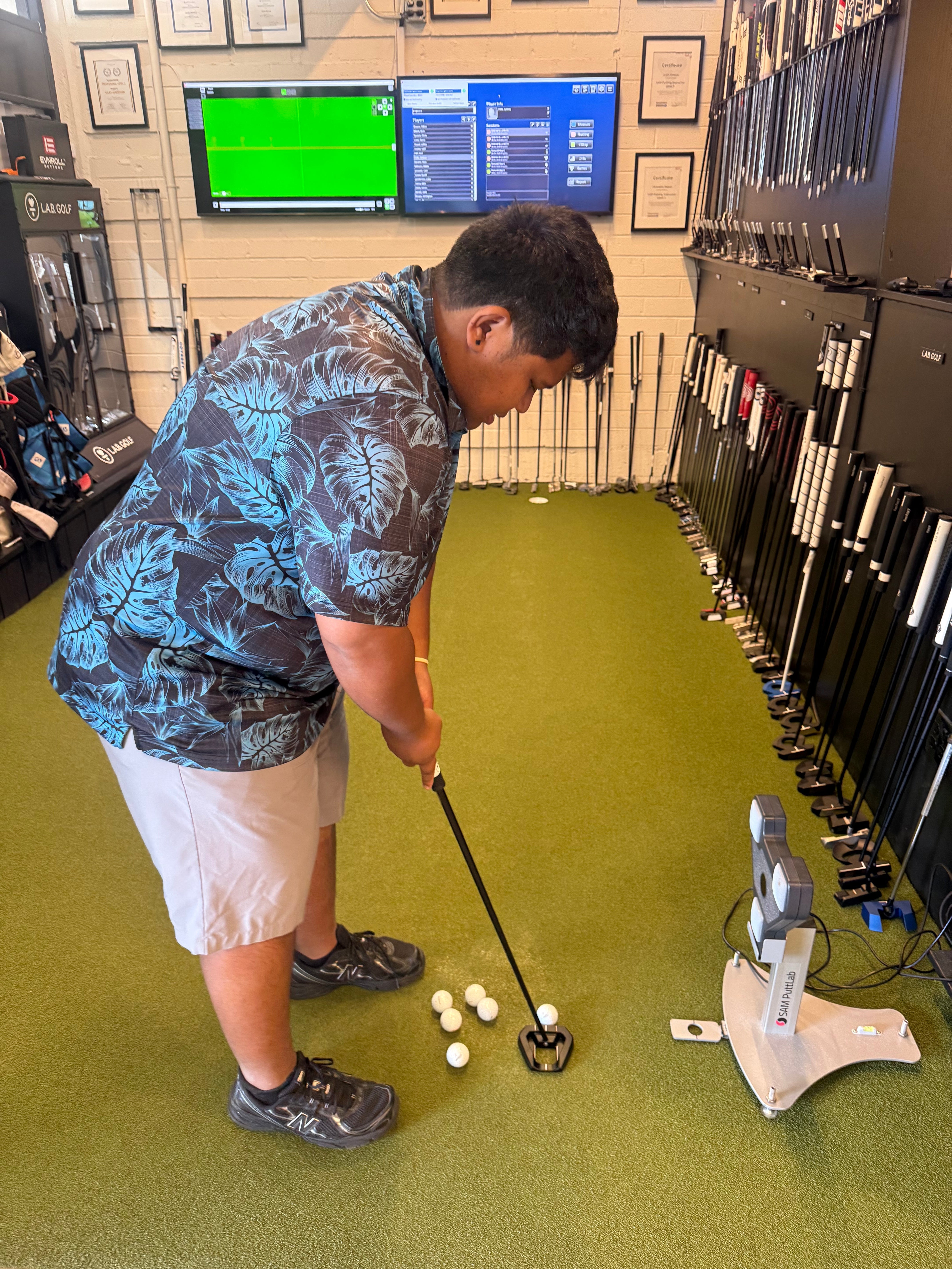 L.A.B. Golf VZN.1i Now Available at The Clubhouse Hawaii